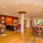 Hotel Main-vinotel Weingut Helmstetter