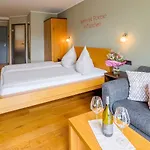 Main-vinotel Weingut Helmstetter